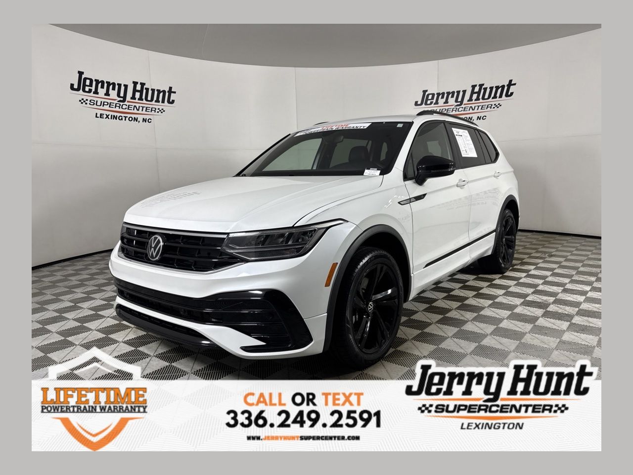 White 2024 Volkswagen Tiguan SUV / Crossover All-Wheel Drive 8-Speed Automatic