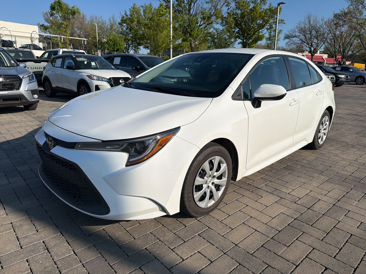 White 2022 Toyota Corolla LE FWD Sedan Front-Wheel Drive Continuously Variable Transmission