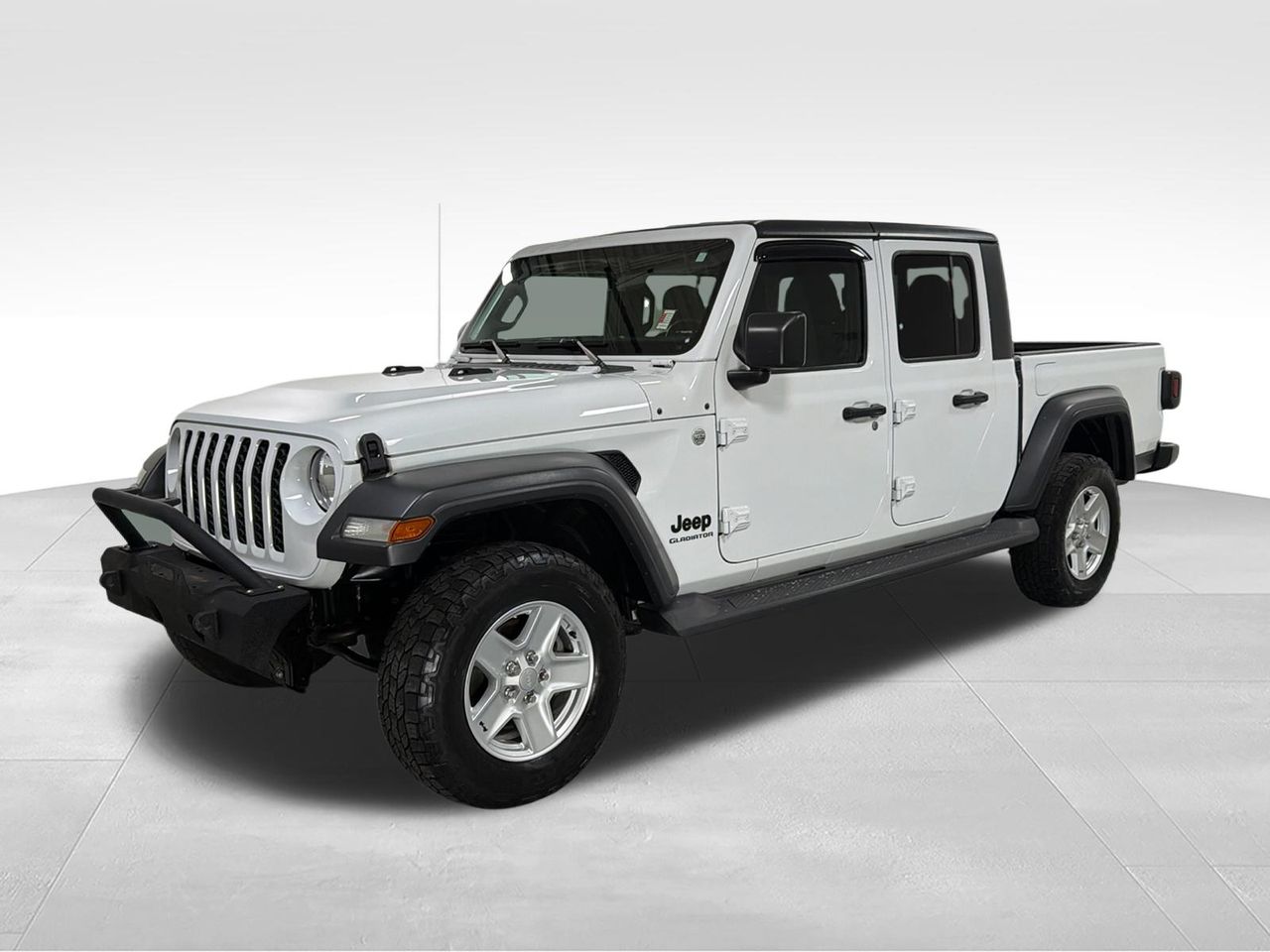 Bright White Clearcoat 2020 Jeep Gladiator Sport Crew Cab 4WD Pickup Truck Four-Wheel Drive 8-Speed Automatic