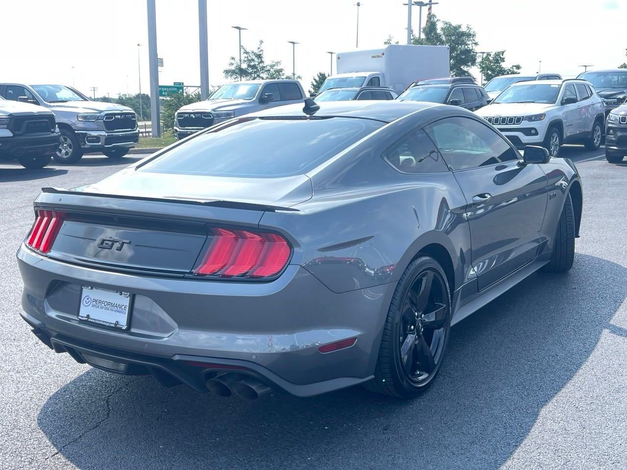 2022 Ford Mustang GT 3