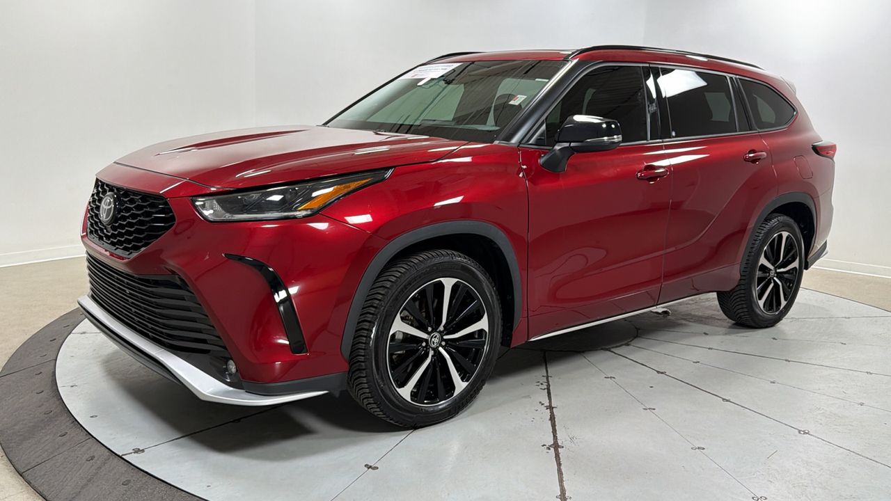 2022 Toyota Highlander XSE AWD