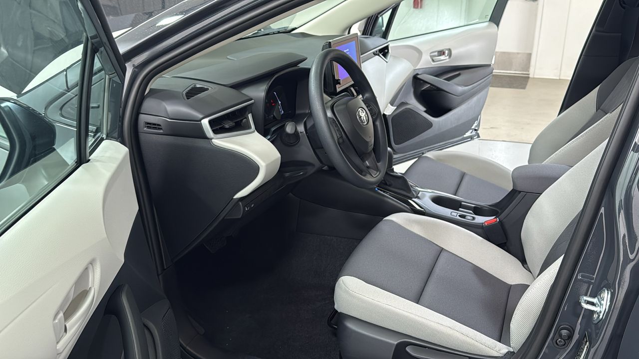 New 2026  Toyota LE image 12