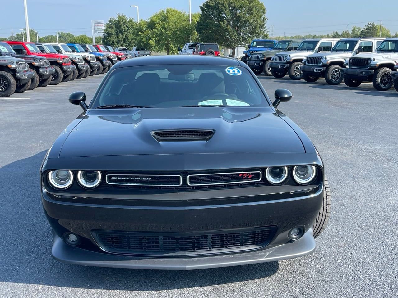 2022 Dodge Challenger R/T 8