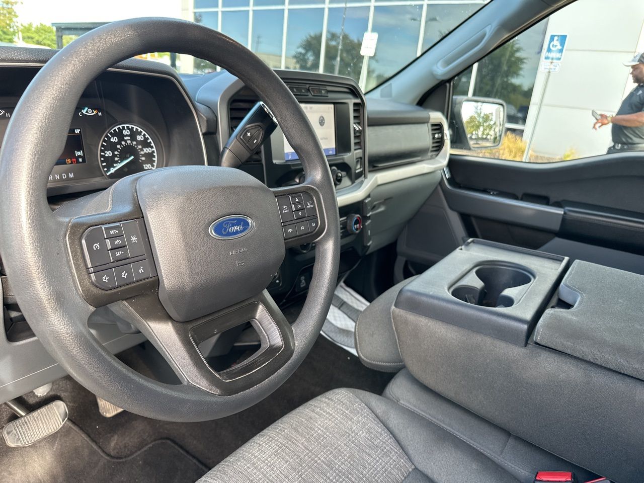 2021 Ford F-150 XLT 8