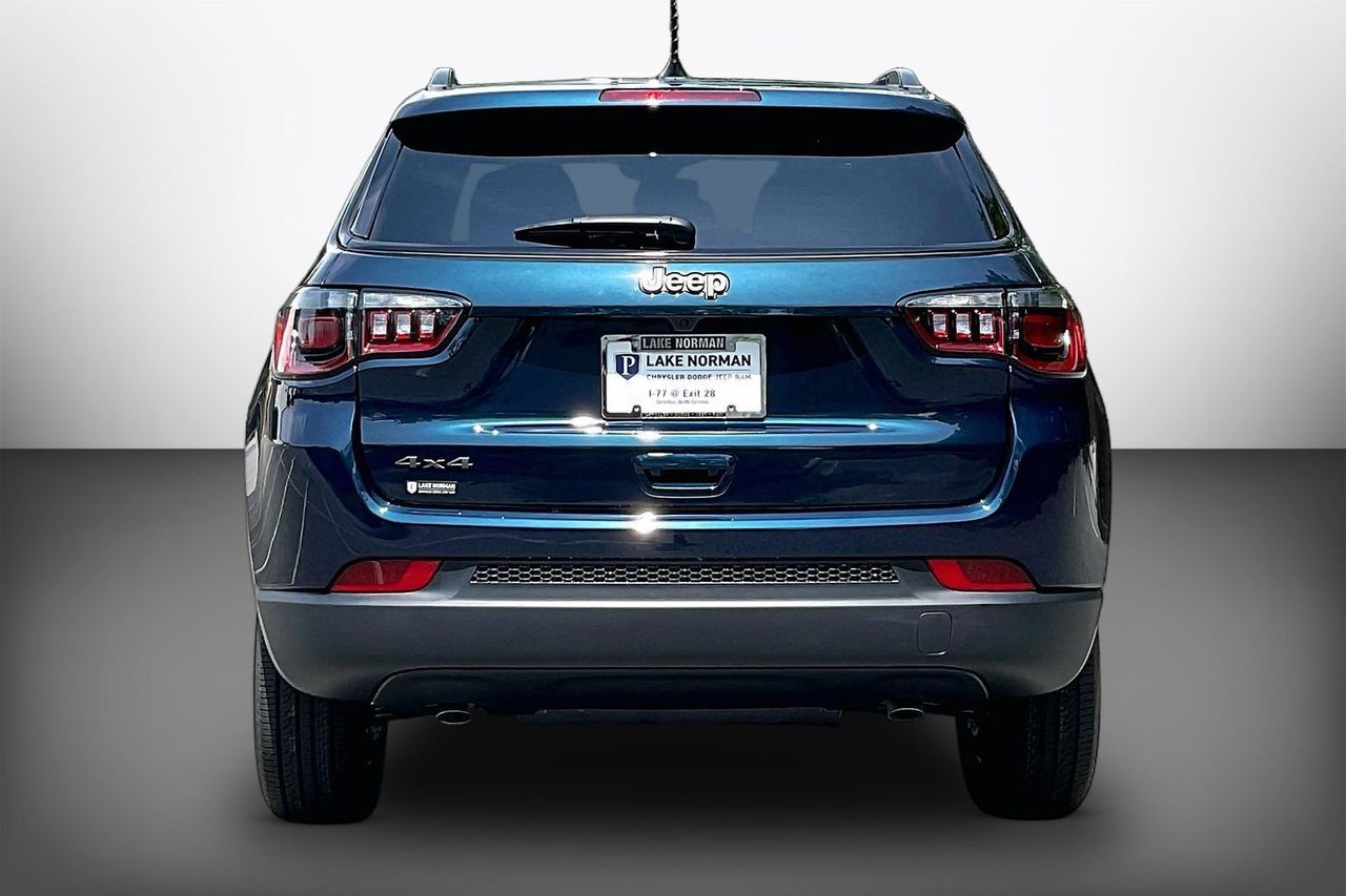 New 2026 Blue Jeep Latitude image 7