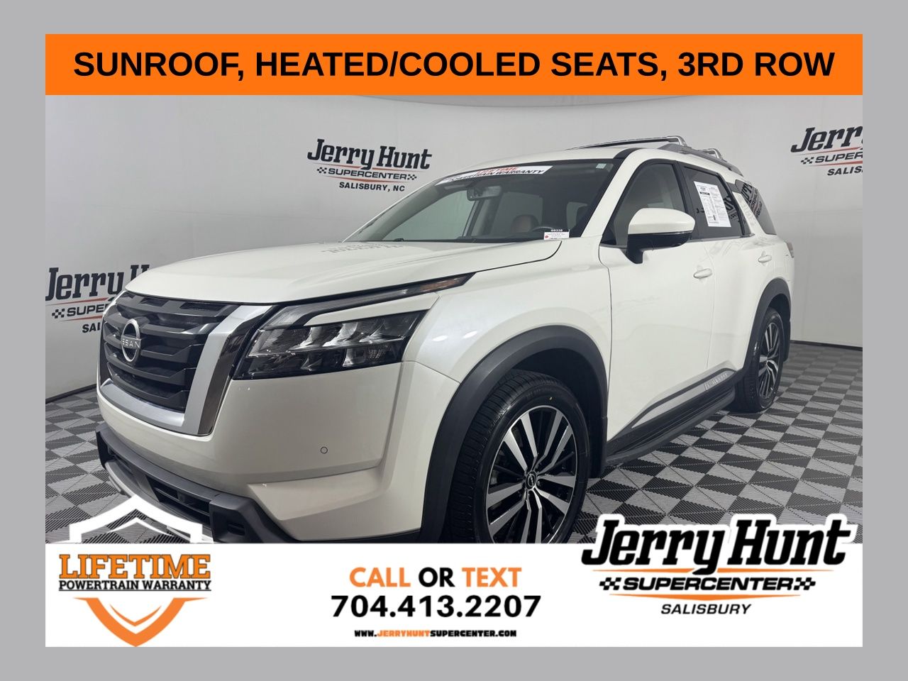 Pearl White Tricoat 2023 Nissan Pathfinder SUV / Crossover Front-Wheel Drive 9-Speed Automatic