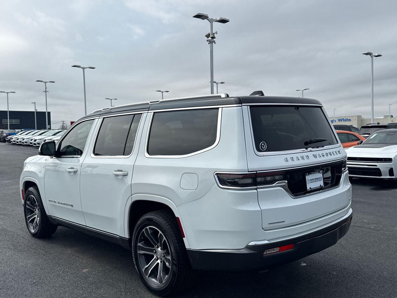 View vehicle photo 5