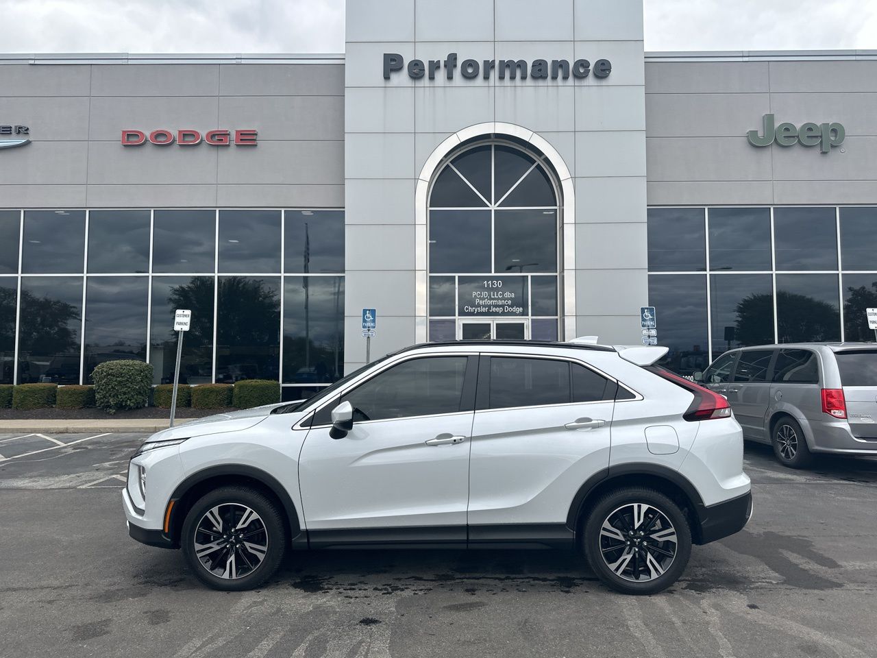 2023 Mitsubishi Eclipse Cross SE 4