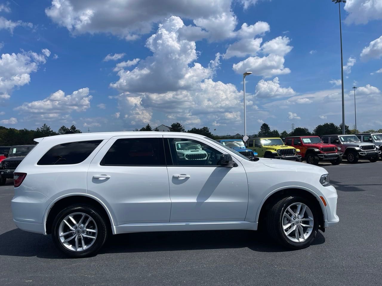 2023 Dodge Durango GT 2