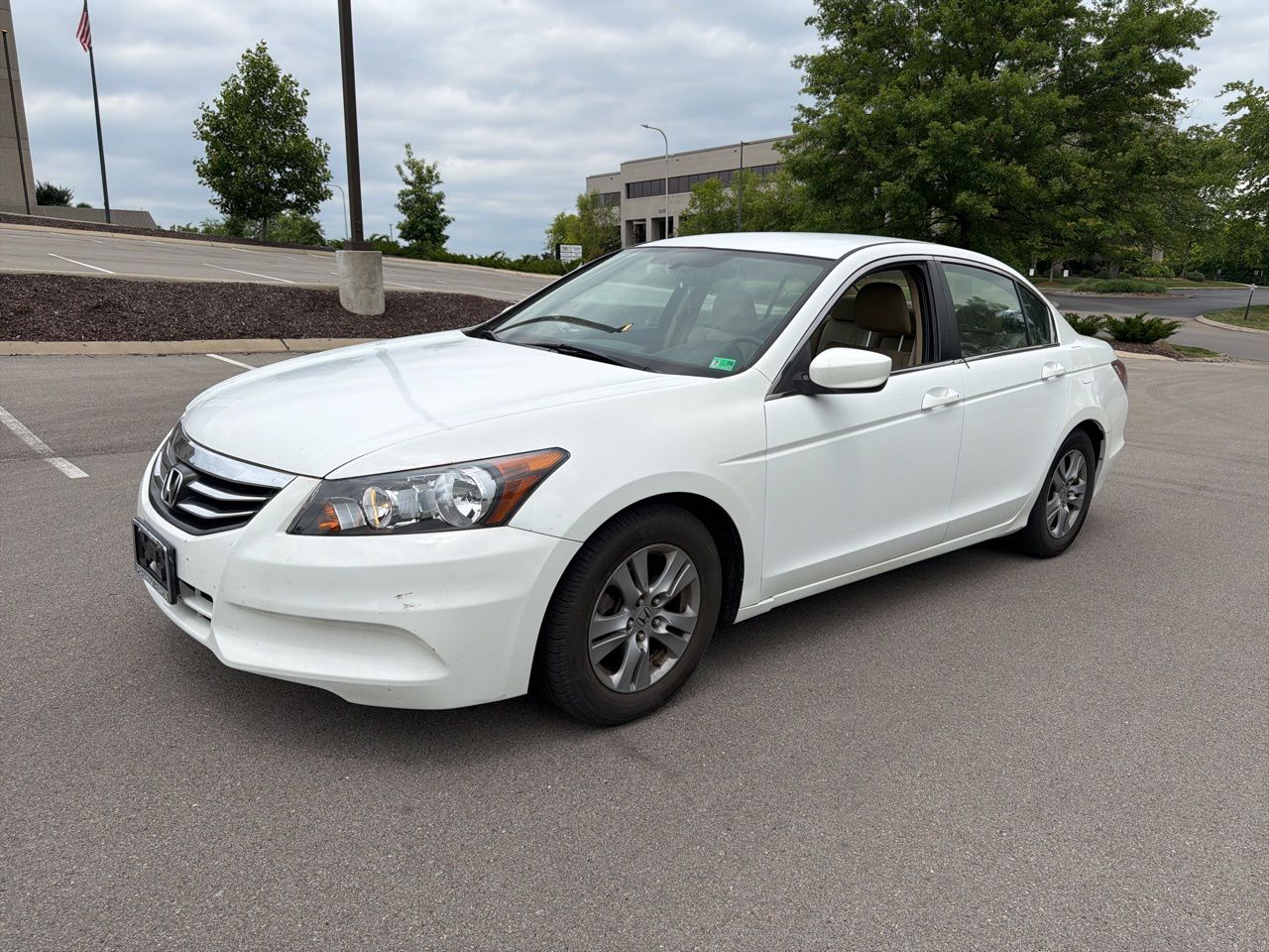 2011 Honda Accord SE Auto's photo