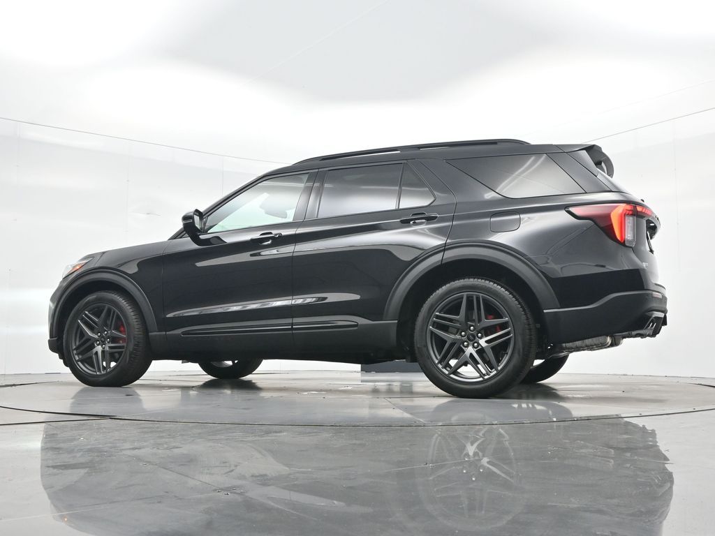 New 2026 Black Ford ST image 34