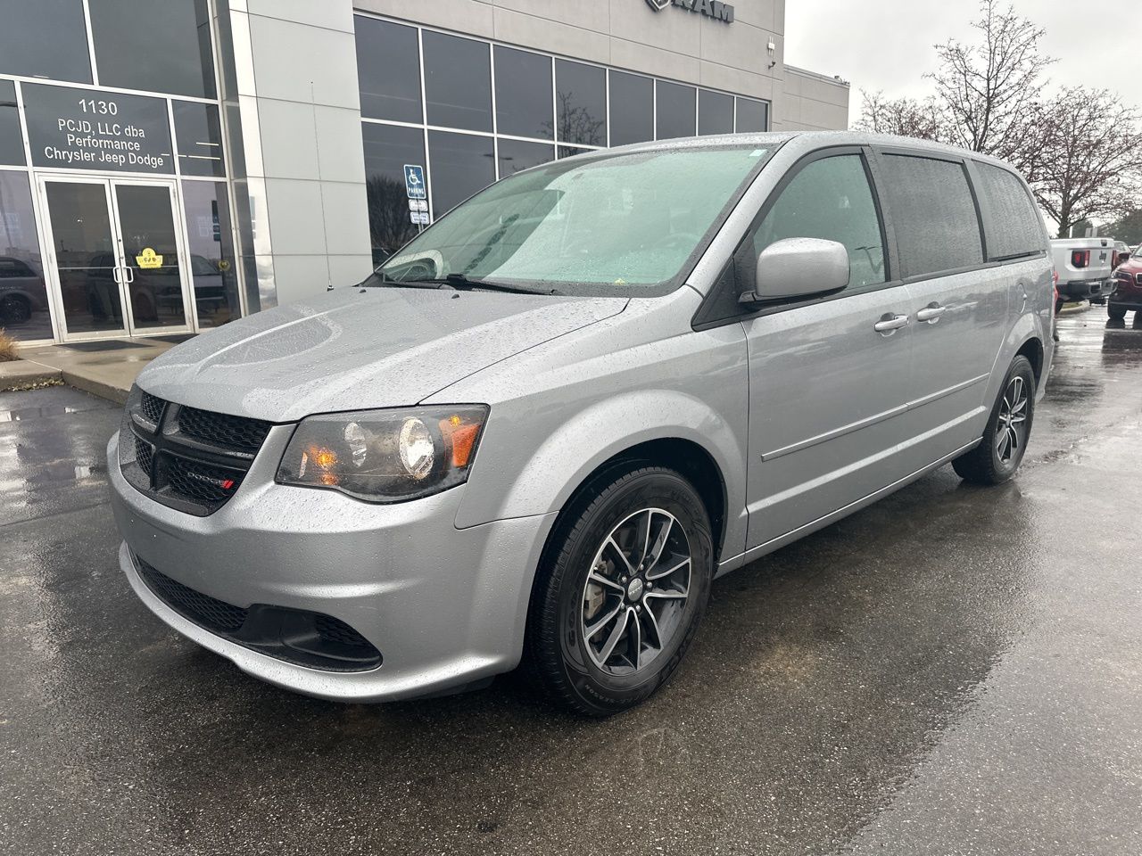 2015 Dodge Grand Caravan SE 3