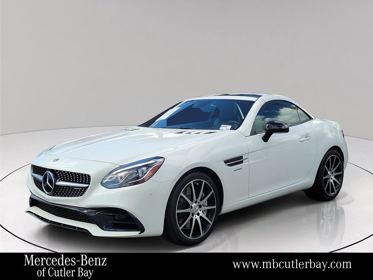 Polar White 2019 Mercedes-Benz SLC Convertible Rear-Wheel Drive 9-Speed Automatic