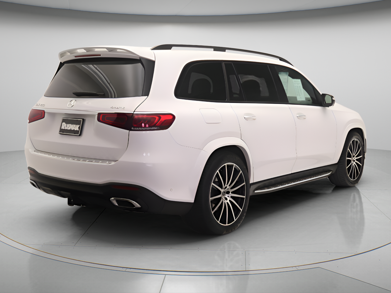 View vehicle photo 4
