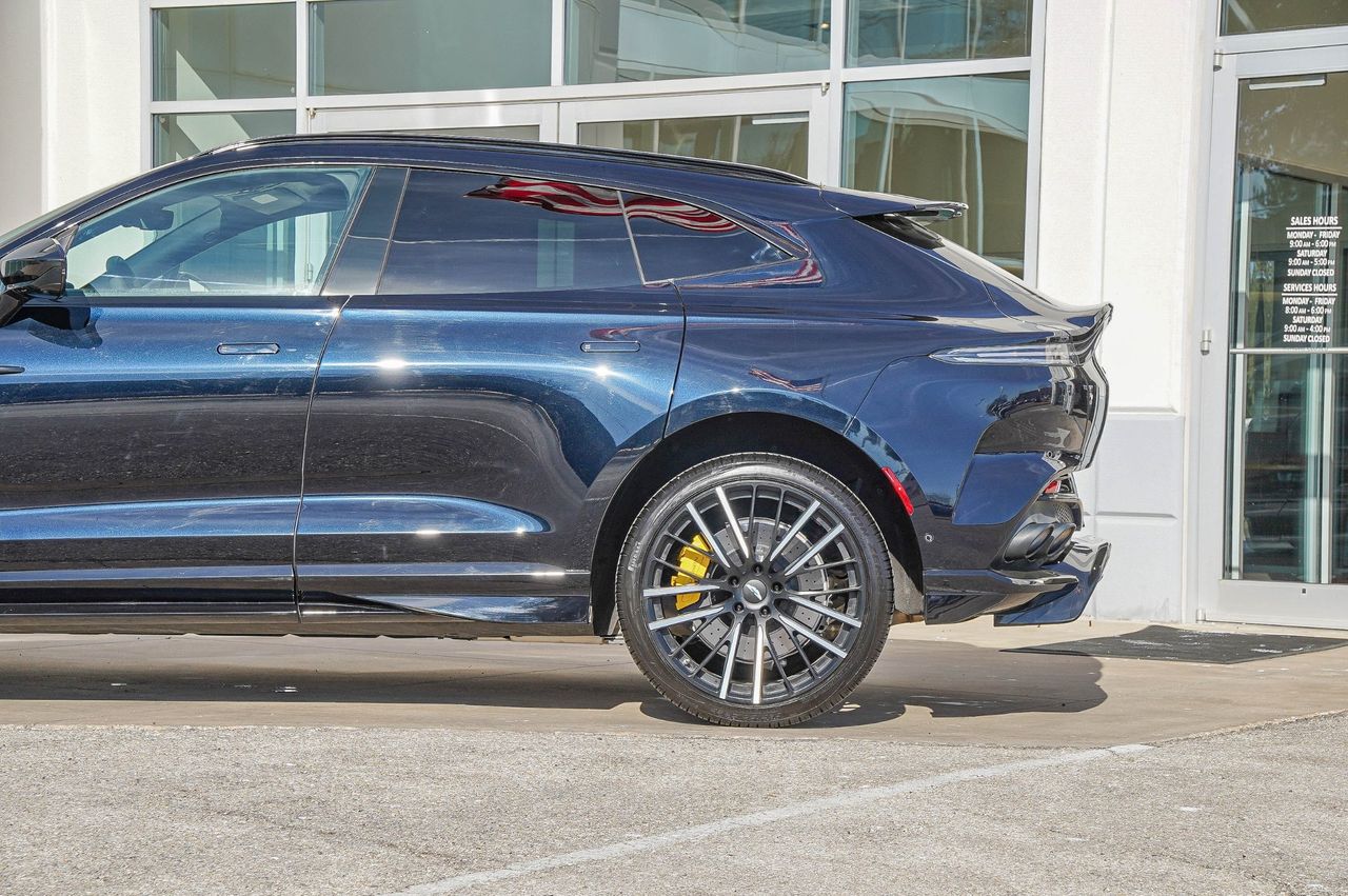 Used Car 2024 Aston Martin Dbx  707 For Sale Under $180,000 In Austin, Texas