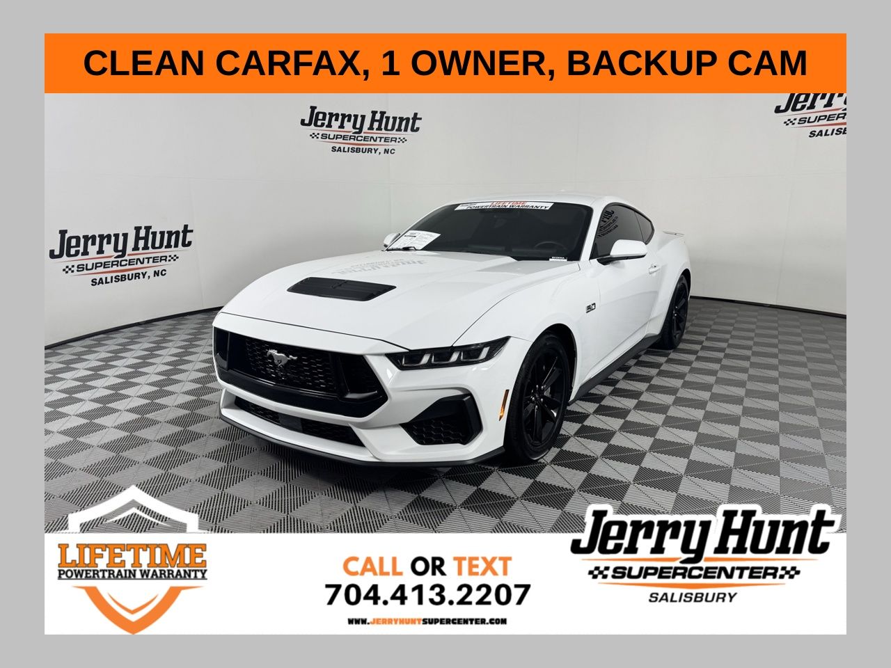 Oxford White 2024 Ford Mustang GT Fastback RWD Coupe Rear-Wheel Drive Automatic