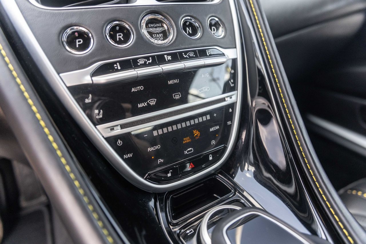 Used Car 2022 Aston Martin Db11  Volante For Sale Under $170,000 In Austin, Texas