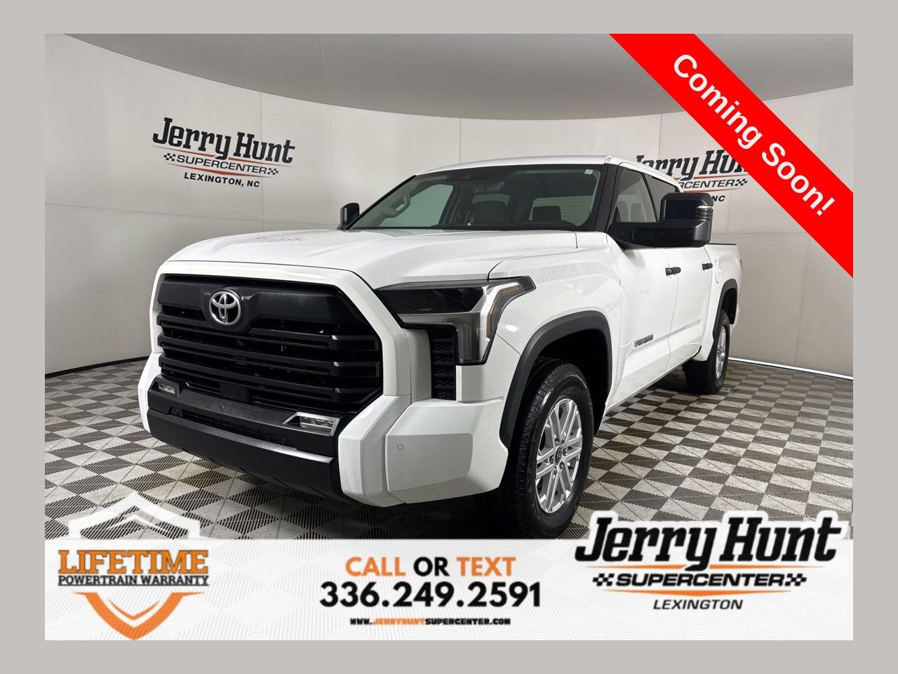 2022 Toyota Tundra SR5 CrewMax Cab 4WD