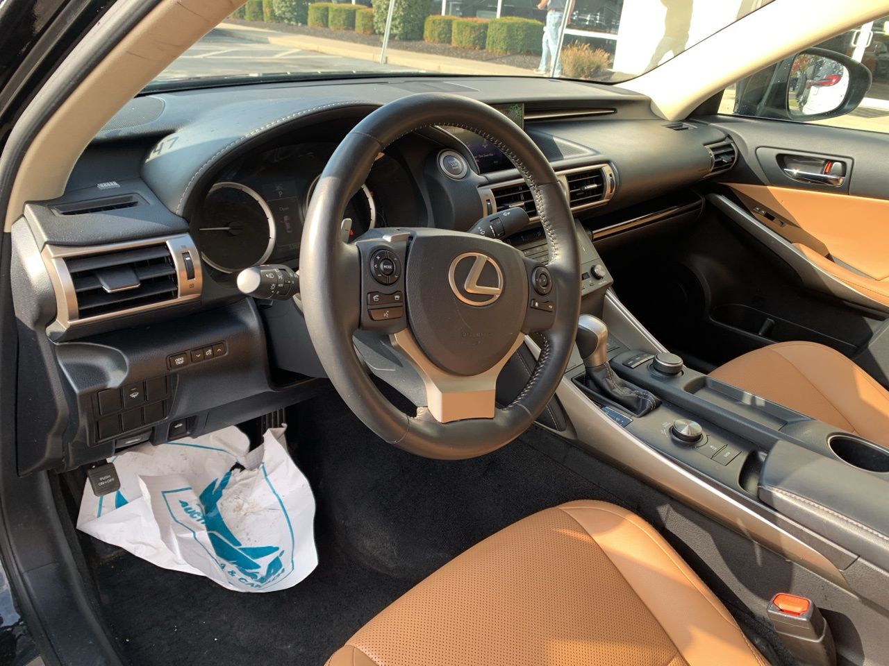 2015 Lexus IS 250 16