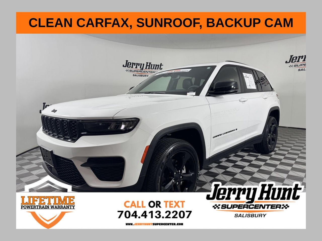 Bright White Clearcoat 2023 Jeep Grand Cherokee SUV / Crossover Four-Wheel Drive 8-Speed Automatic