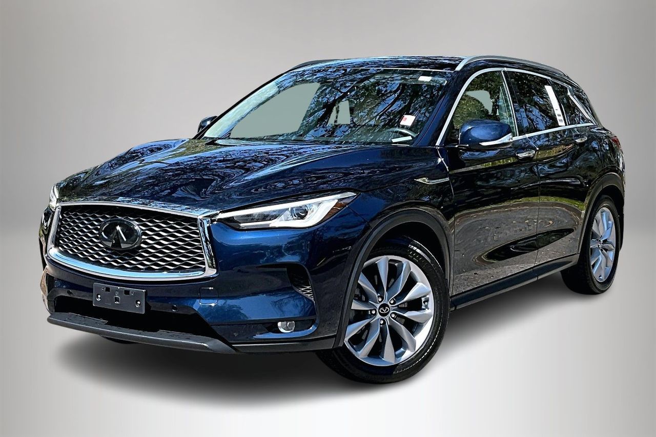 INFINITI QX50 Essential AWD
