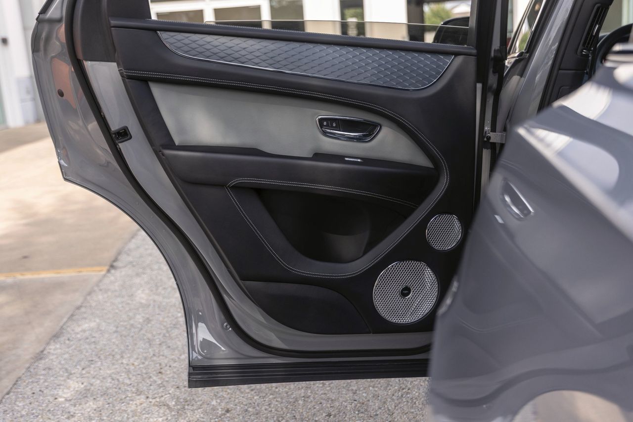 Used Car 2025 Bentley Bentayga  S For Sale Under $240,000 In Austin, Texas