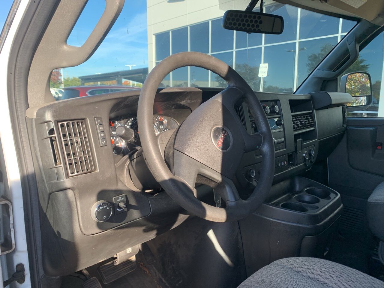 2019 GMC Savana 2500 Work Van 11