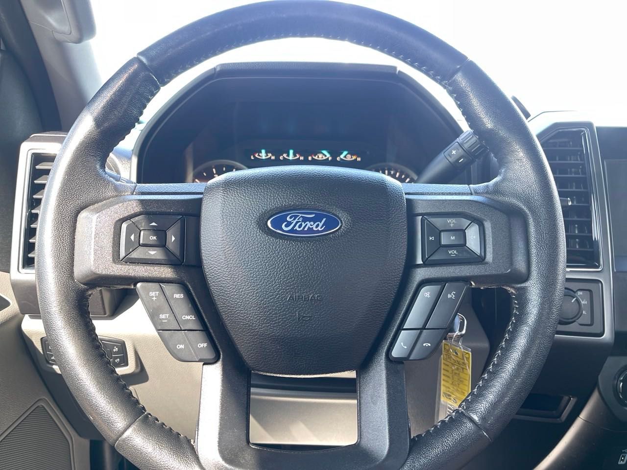 2018 Ford F-150 XLT 19