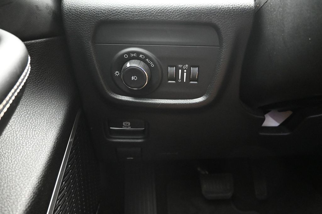 Certified Used 2023 Red Jeep Limited image 20
