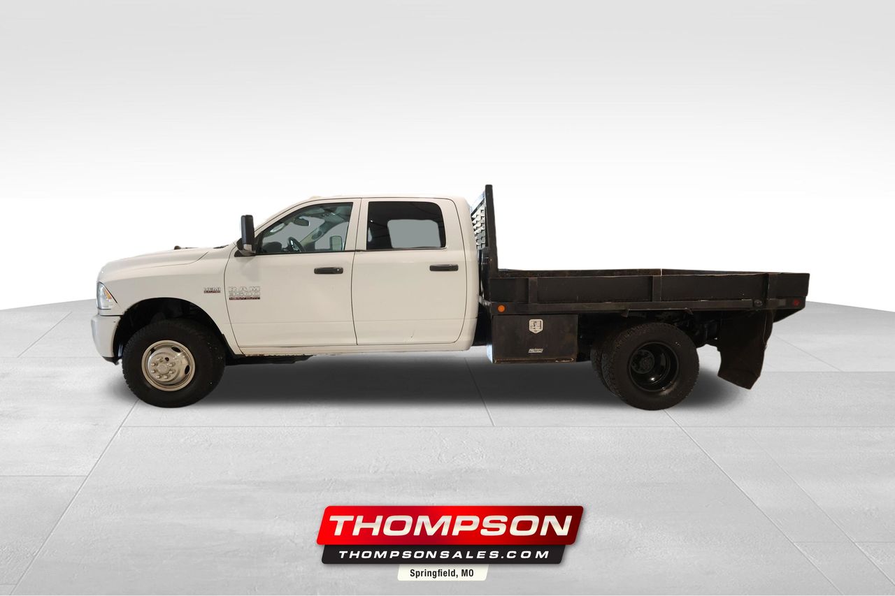  2015 RAM 3500 Chassis Tradesman Crew Cab 4WD   