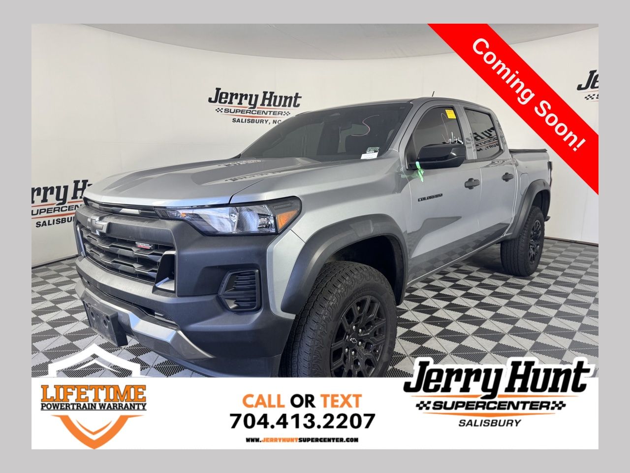 Sterling Gray Metallic 2023 Chevrolet Colorado Pickup Truck Four-Wheel Drive 8-Speed Automatic