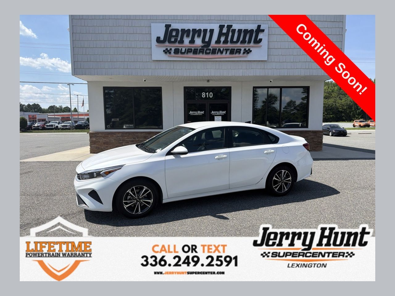 Snow White Pearl 2024 Kia Forte Sedan Front-Wheel Drive Continuously Variable Transmission