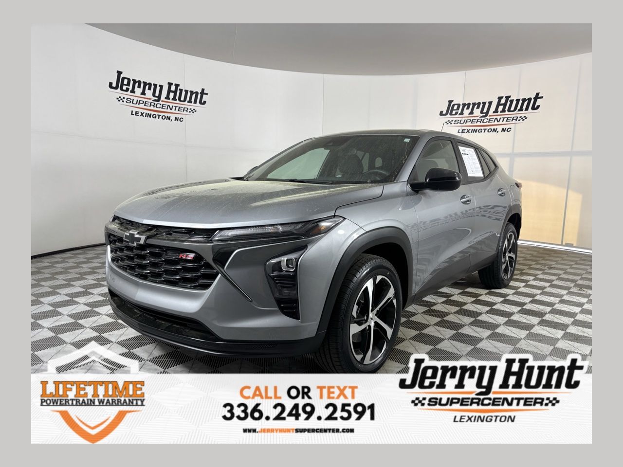 2024 Chevrolet Trax RS with 1RS FWD