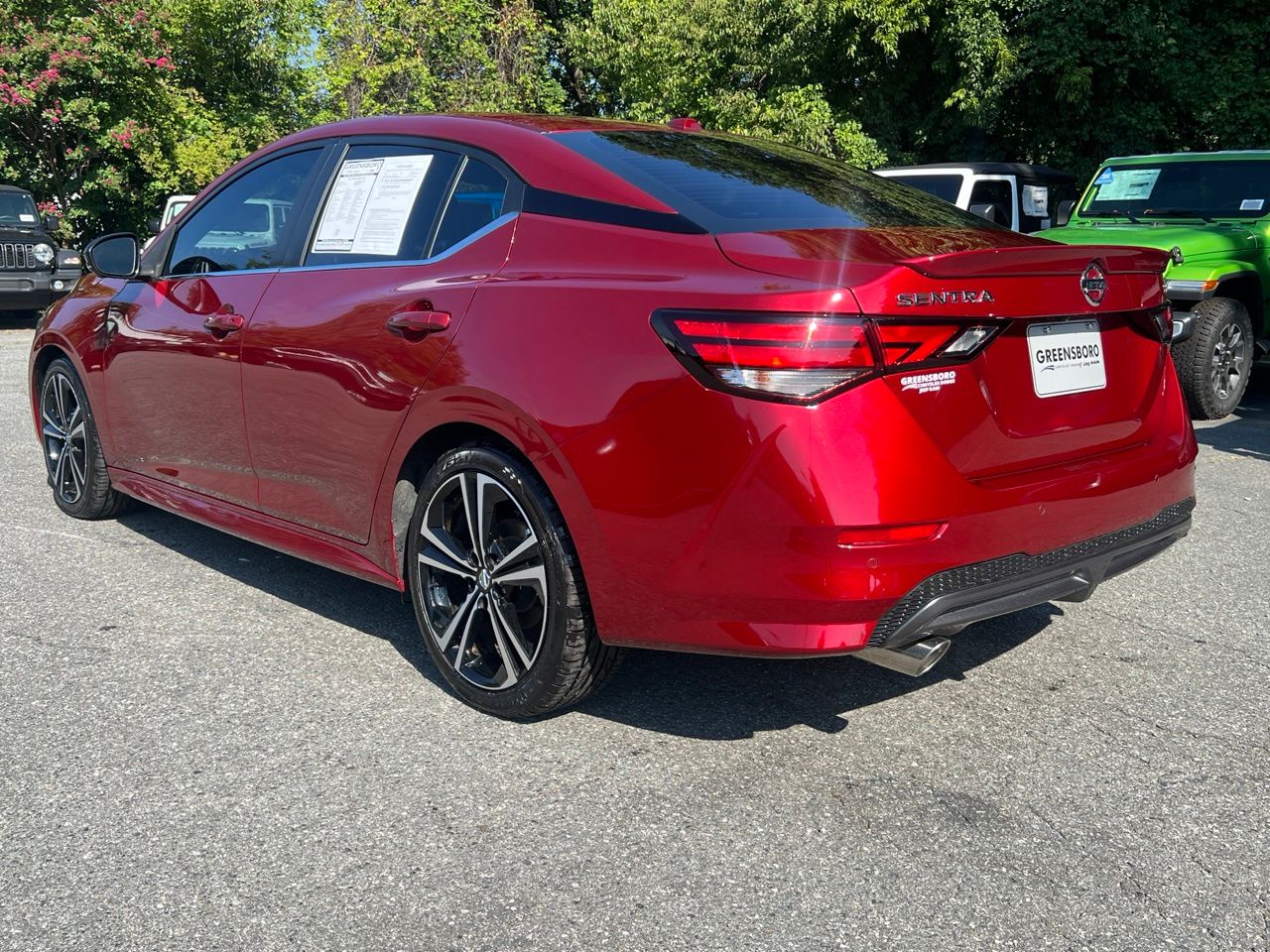 Used 2023 Red Nissan SR image 6