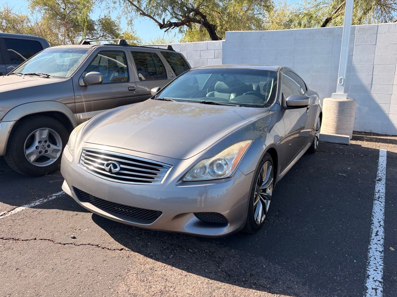 Gray (Platinum Graphite Metallic) 2009 INFINITI G37 Coupe Rear-Wheel Drive 7-Speed Automatic