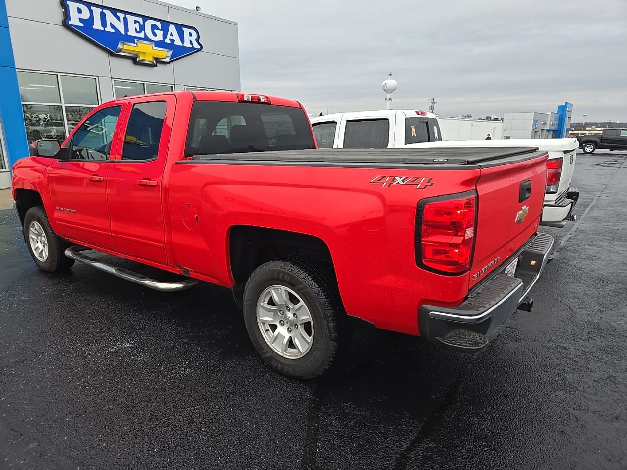 2018 Chevrolet Silverado 1500 LT 4