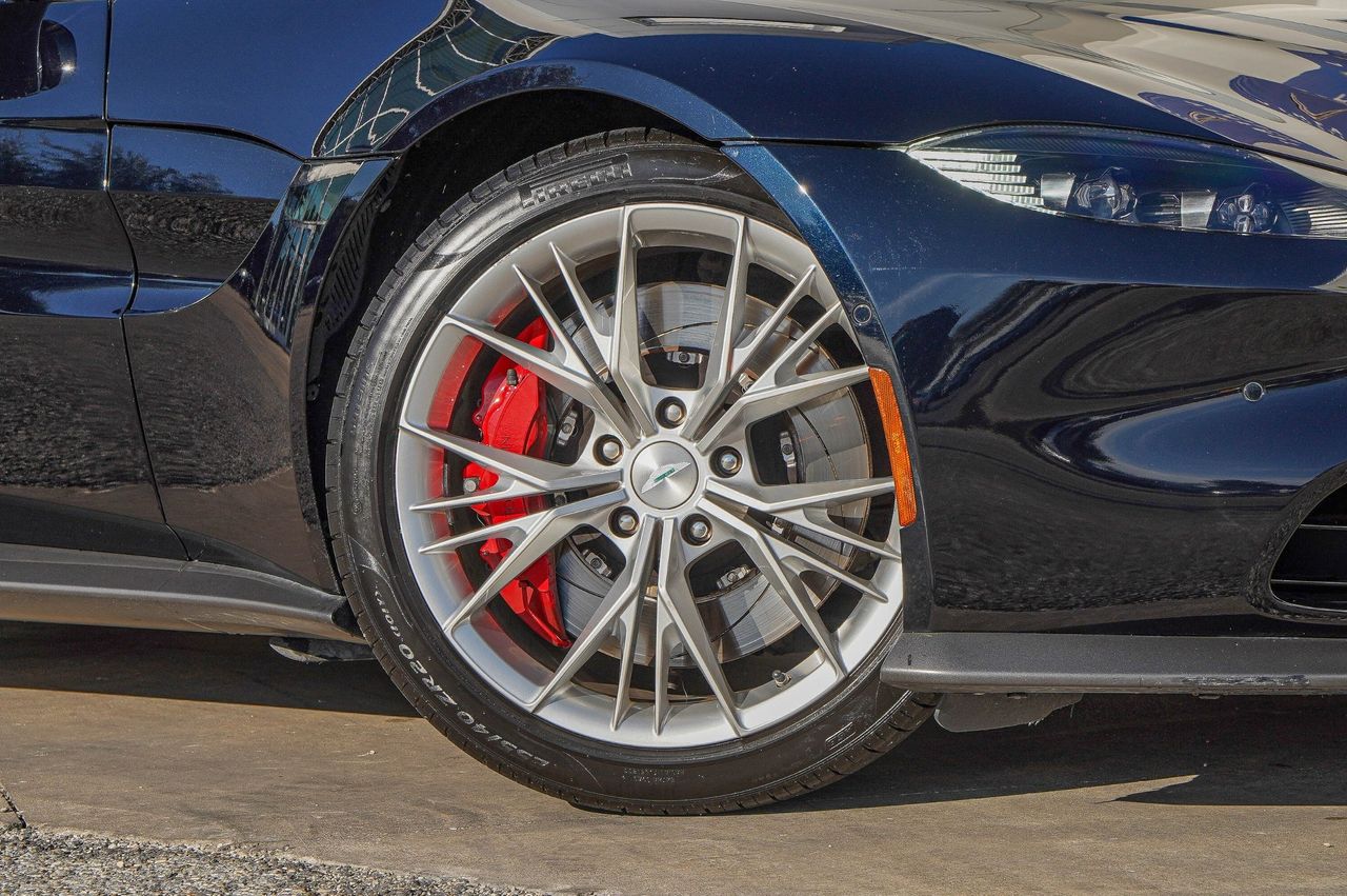 Used Car 2022 Aston Martin Vantage  For Sale Under $140,000 In Austin, Texas