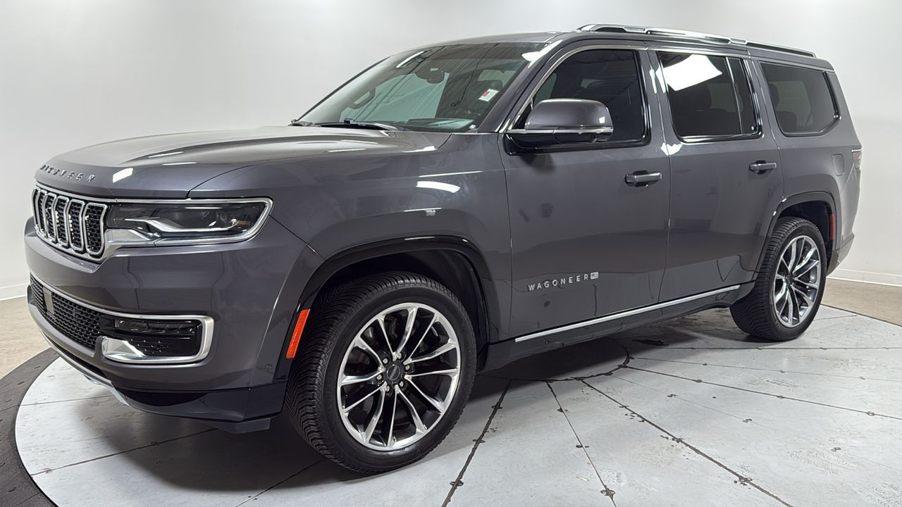 Baltic Gray Metallic Clearcoat 2022 Jeep Wagoneer Series III 4WD SUV / Crossover Four-Wheel Drive 8-Speed Automatic