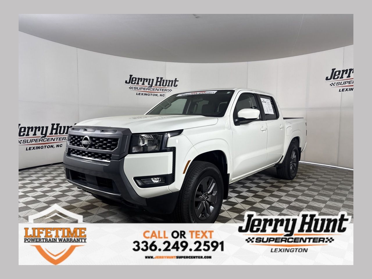 Glacier White 2025 Nissan Frontier Pickup Truck Four-Wheel Drive 9-Speed Automatic Overdrive