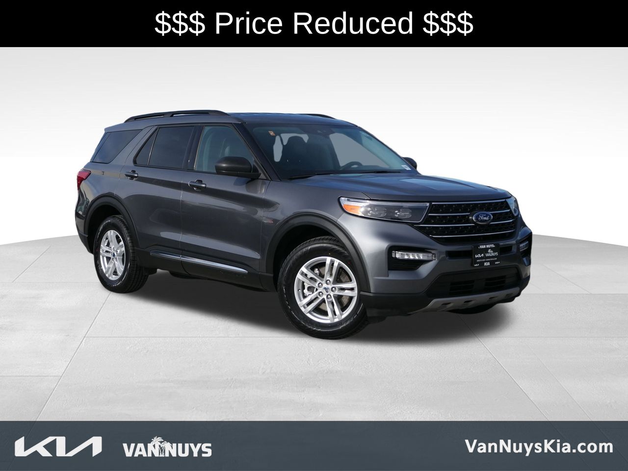 Gray Metallic 2024 Ford Explorer XLT AWD SUV / Crossover All-Wheel Drive Automatic