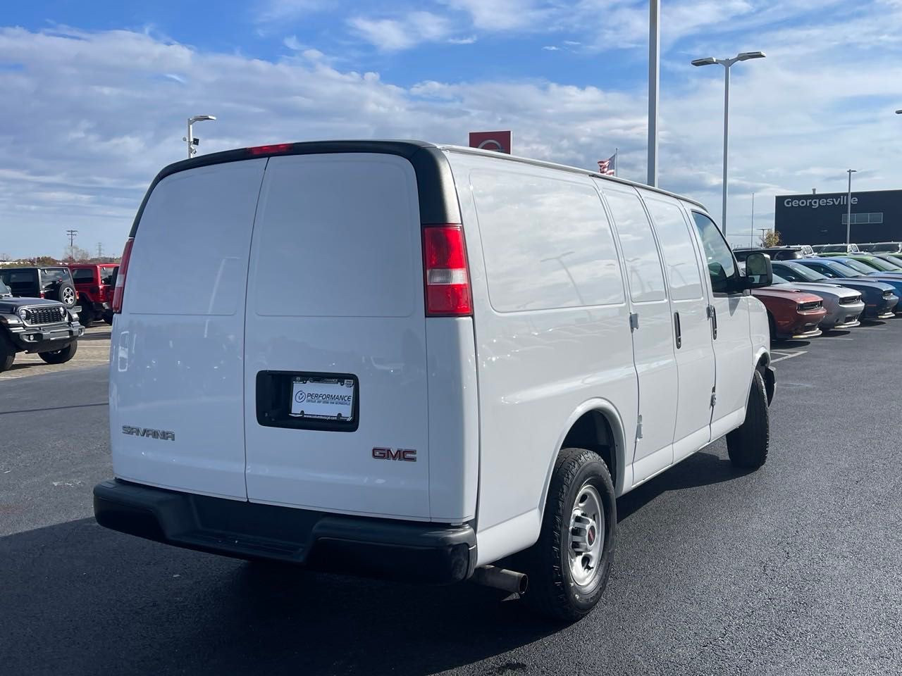 2019 GMC Savana 2500 Work Van 3