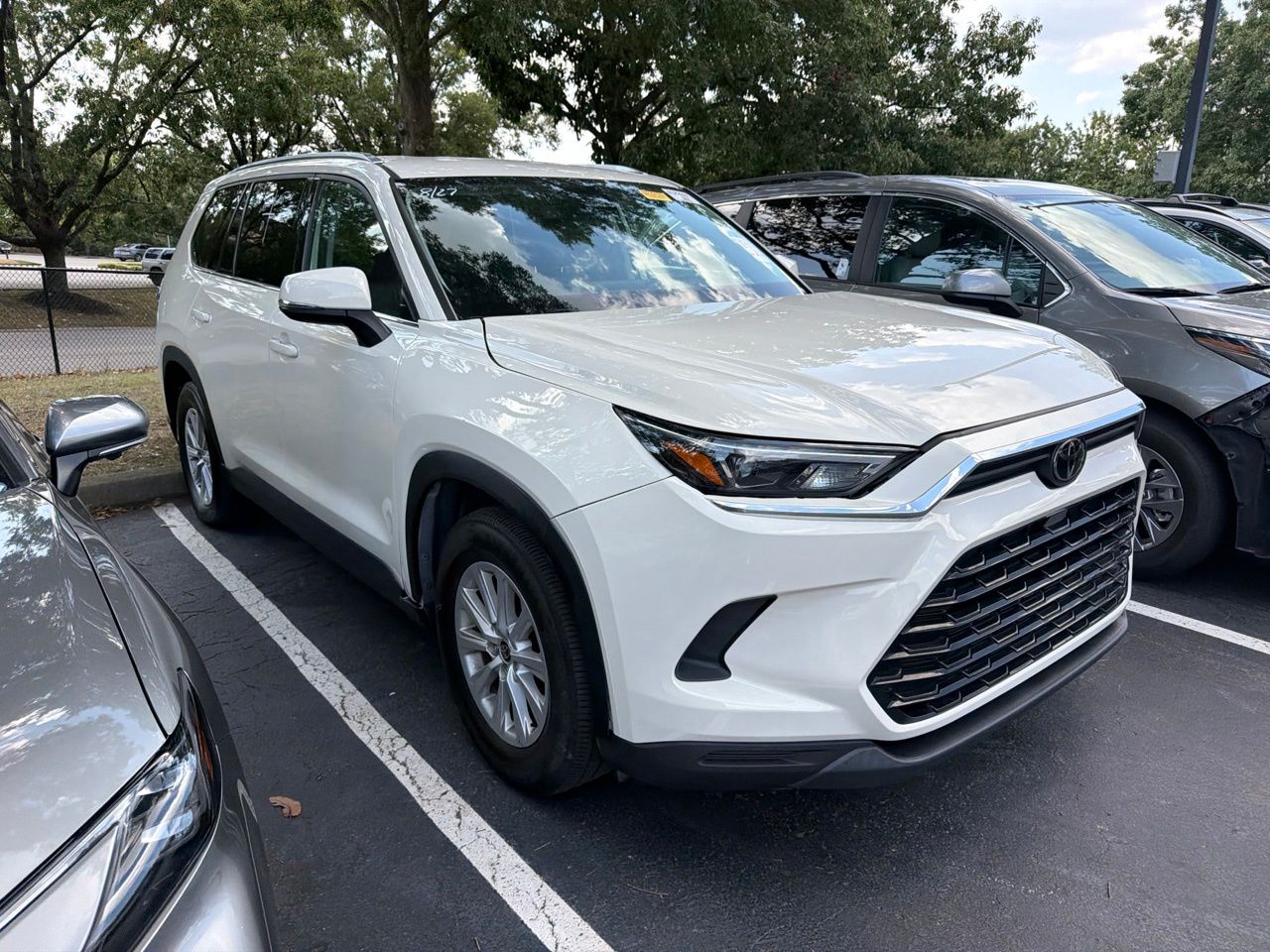 Certified Used 2024 White Toyota XLE image 3