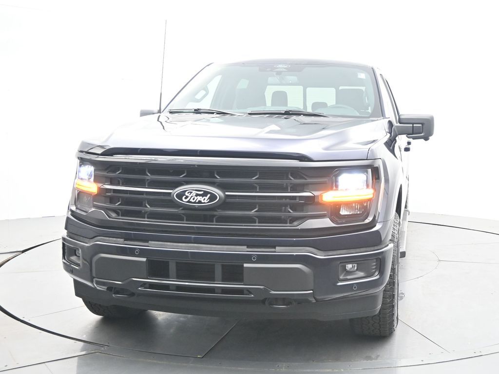 View vehicle photo 2