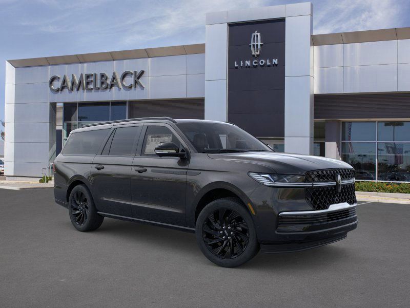 new 2026 Lincoln Navigator L car, priced at $111,840