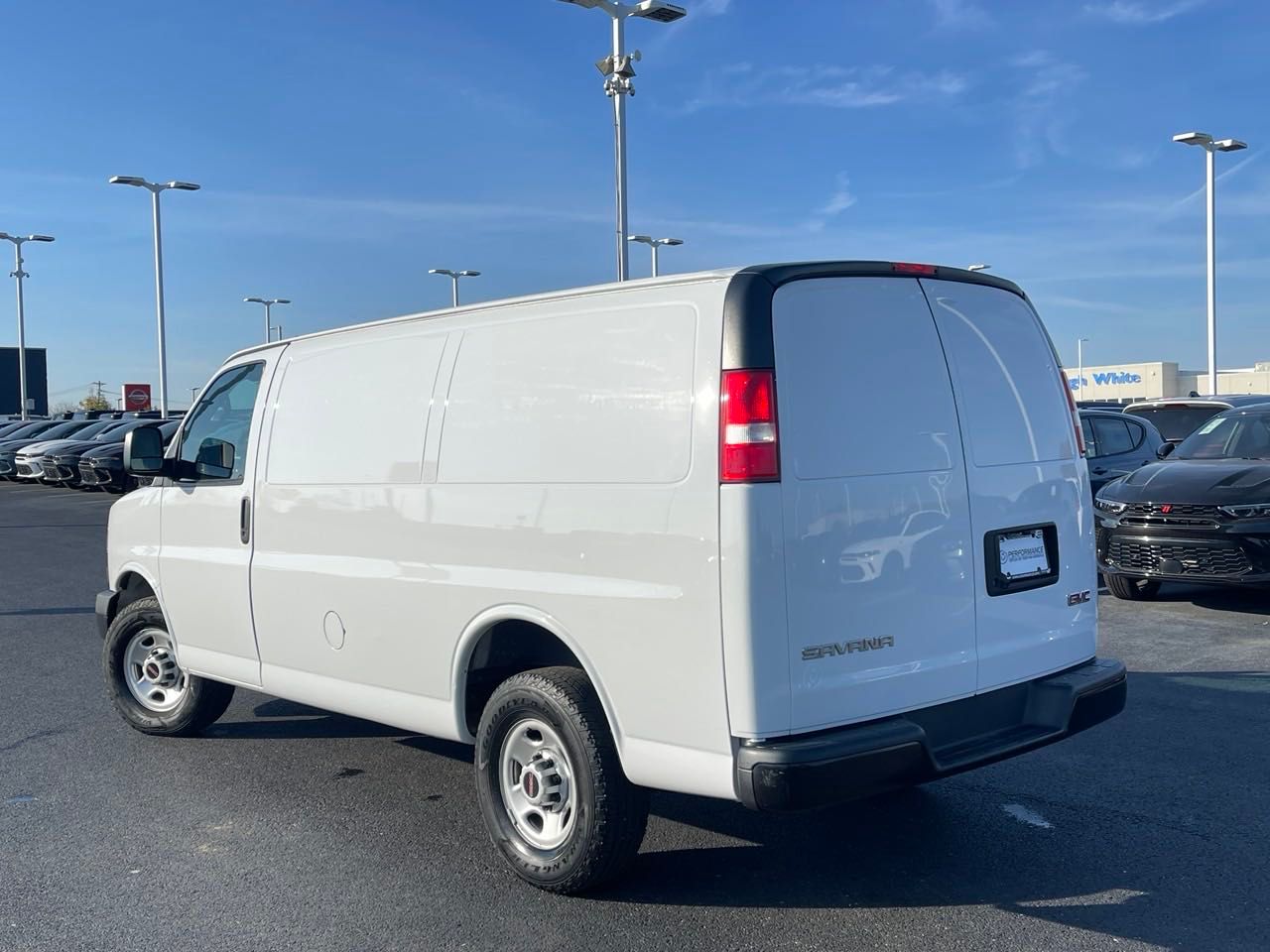 2019 GMC Savana 2500 Work Van 5