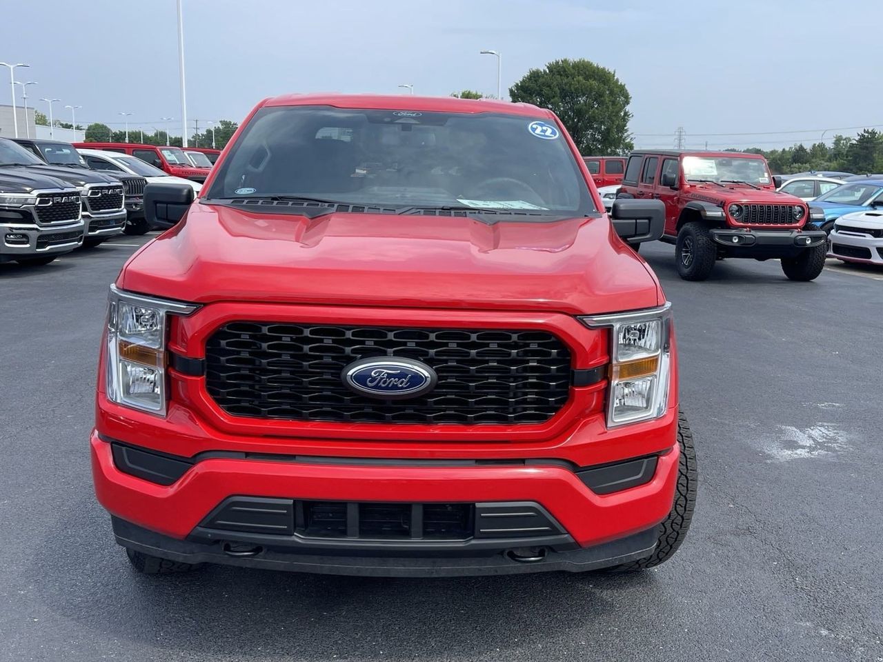 2022 Ford F-150 XL 8