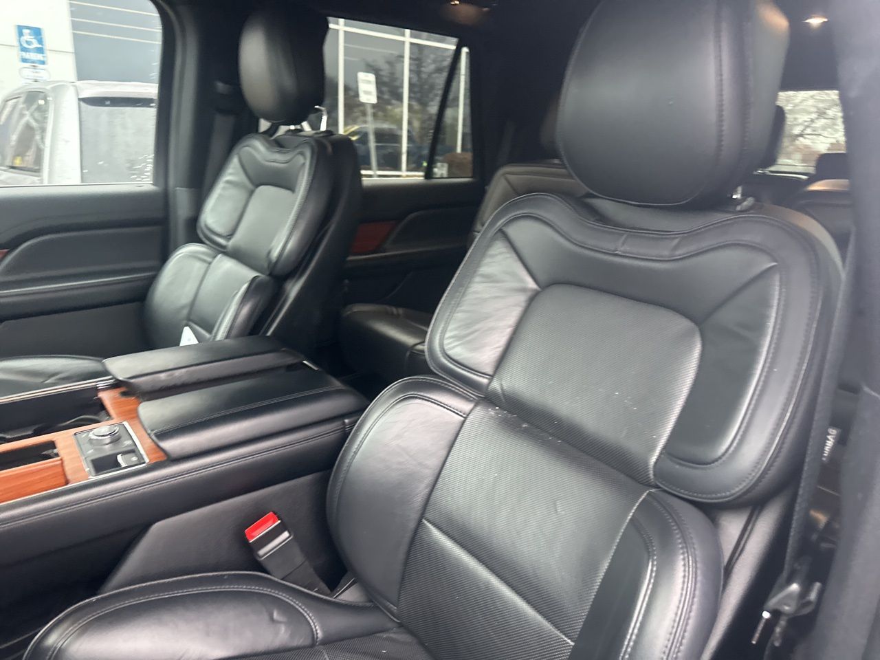 2019 Lincoln Navigator Standard 11