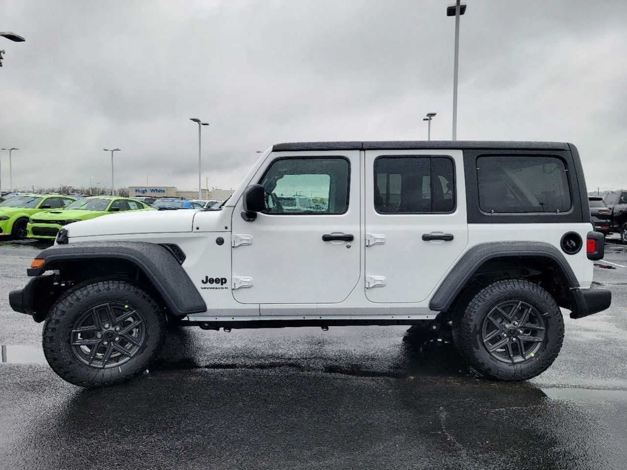 2024 Jeep Wrangler Sport RHD 10