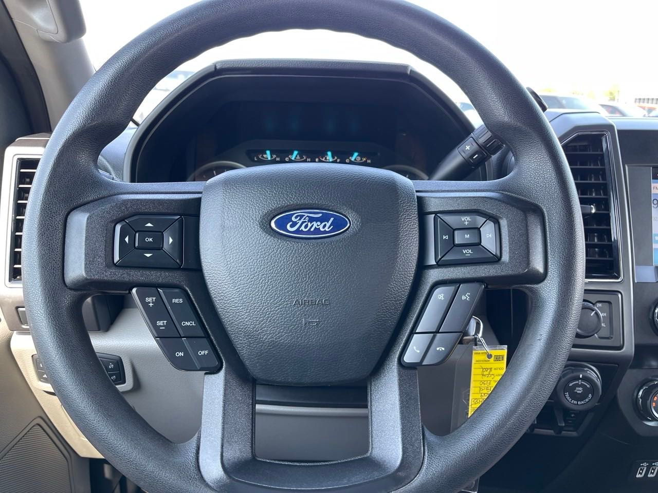 2019 Ford F-150 XLT 18