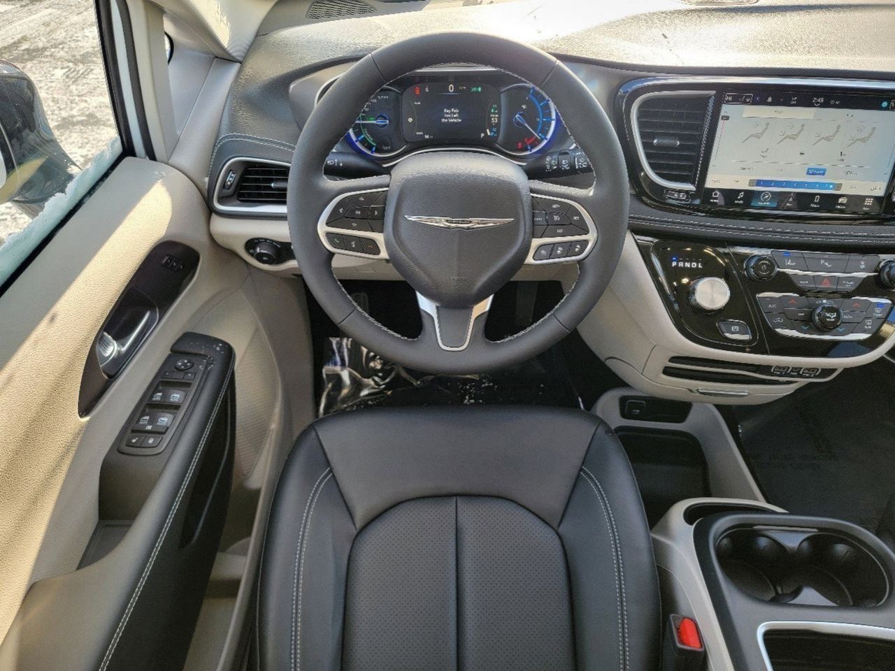 2024 Chrysler Pacifica Hybrid Select 21